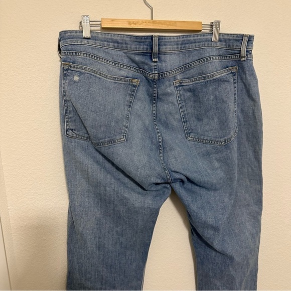 Rag & Bone Drew Low Rise Slim Boyfriend Jeans Raw Hem
Medium Wash Blue Size 34 - Picture 5 of 8